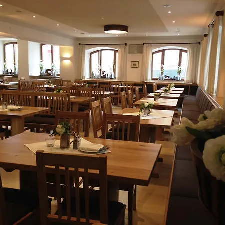 Hotel Schwan *