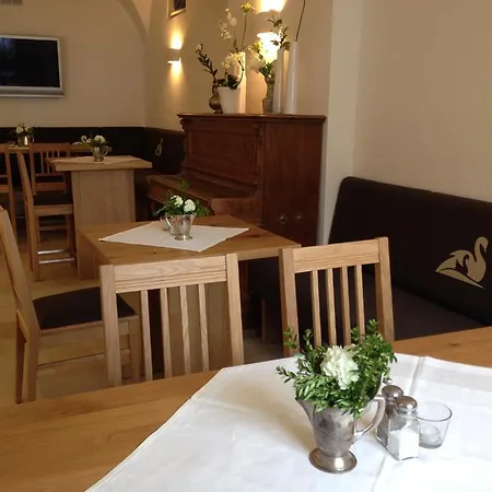 Hotel Schwan Riedenburg